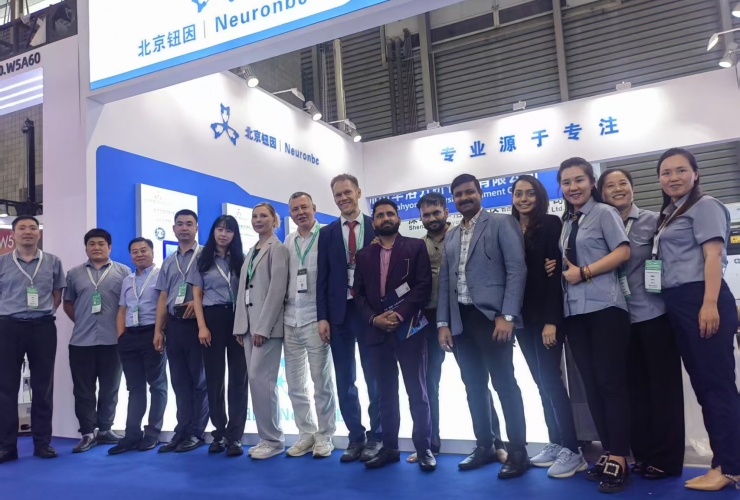 2025年6月24日至26日，第二十四屆世界制藥原料中國展（CPHI China）暨第十九屆世界制藥機(jī)械、包裝設(shè)備與材料中國展（P-MEC China）在上海新國際博覽中心盛大啟幕。